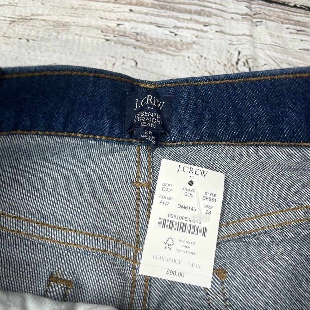 NWT J. Crew Factory Essential Straight Jeans Size 28 - Picture 5 of 6